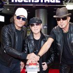 Ausstellung am Flughafen: Rockband Scorpions am Hannover Airport geehrt