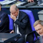 Koalitionsverträge-Vergleich: „Erfolgreich gescheitert“ – so bewerten Forscher die Ampel-Regierung